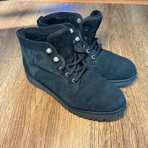 UGG Bethany Boots Womens 8‎ Black Suede Lace Up Sheepskin Booties 1012532